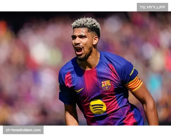 阿劳霍稳固右后卫位置,乌拉圭后卫多面手属性得到发挥 阿劳霍稳固右后卫位置,乌拉圭后卫多面手属性得到发挥